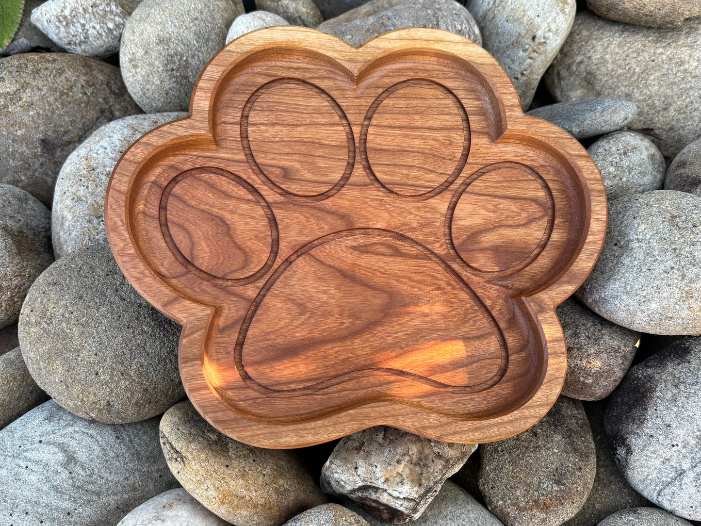 Dog Paw Tray – Cherry Wood Entryway Organizer.