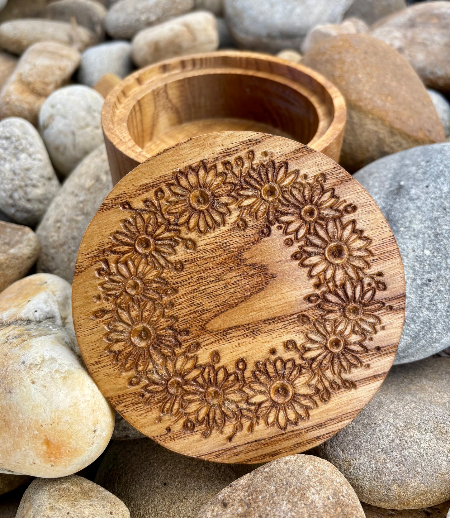 Wooden Jewelry Box – Small Ash Wood Daisy Engraved Keepsake Storage
