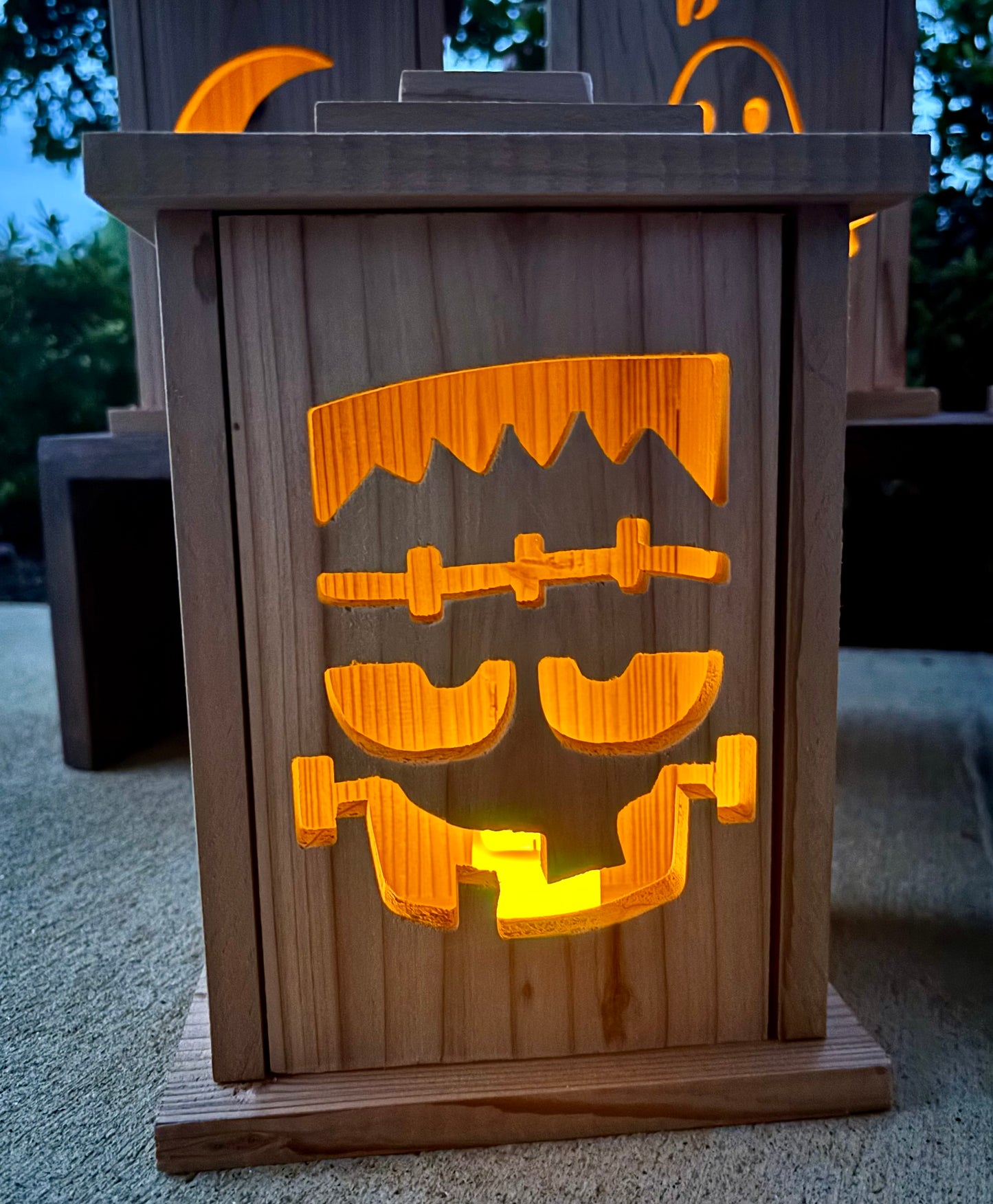 Cedar Wood Lantern – Interchangeable Panels Rustic Farmhouse Led Light