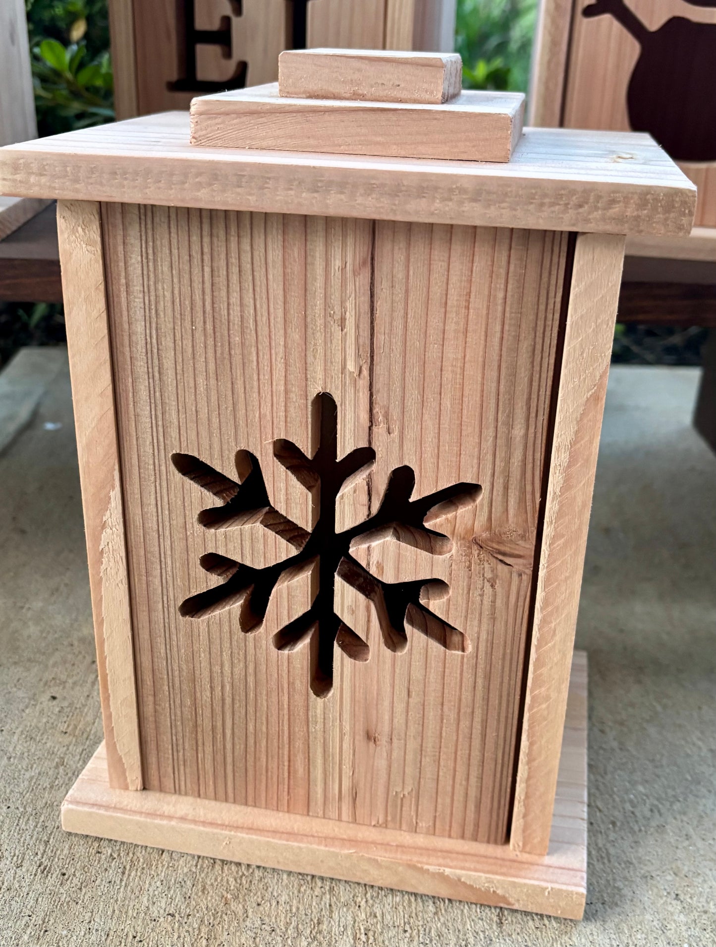 Cedar Wood Lantern – Interchangeable Panels Rustic Farmhouse Led Light
