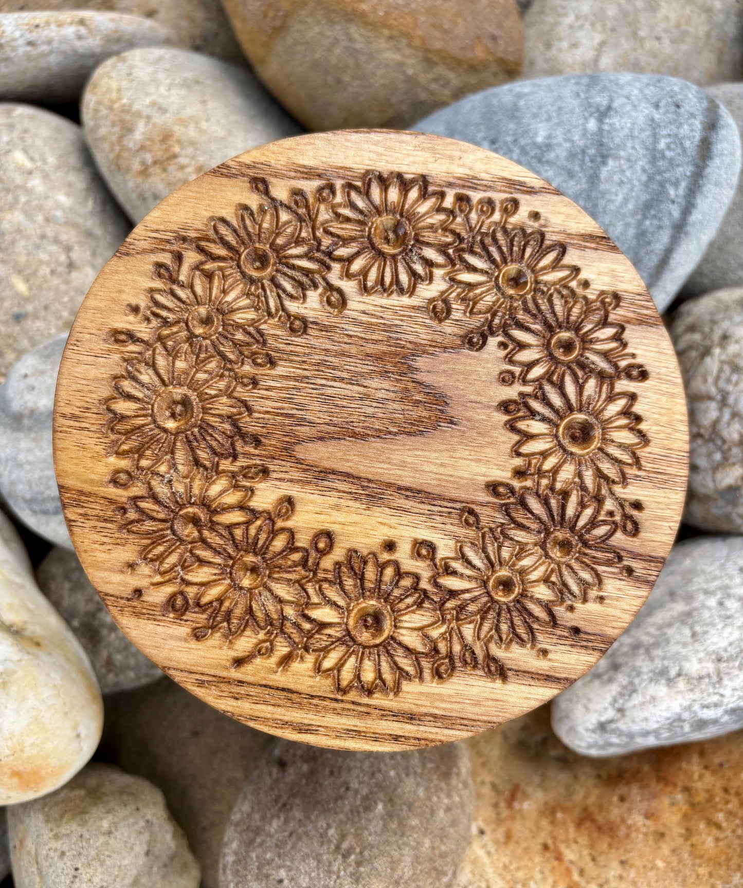 Wooden Jewelry Box – Small Ash Wood Daisy Engraved Keepsake Storage
