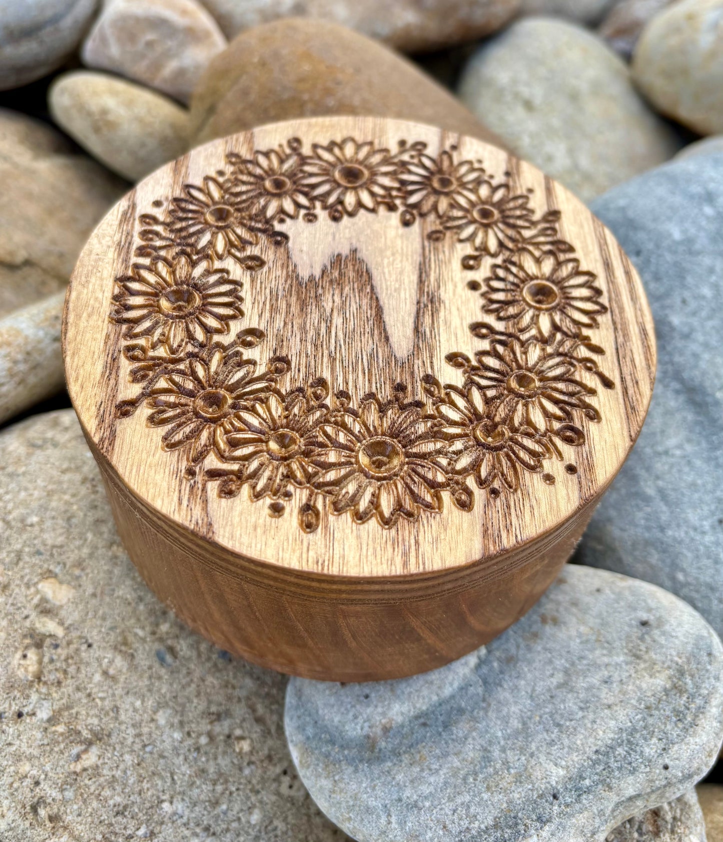 Wooden Jewelry Box – Small Ash Wood Daisy Engraved Keepsake Storage
