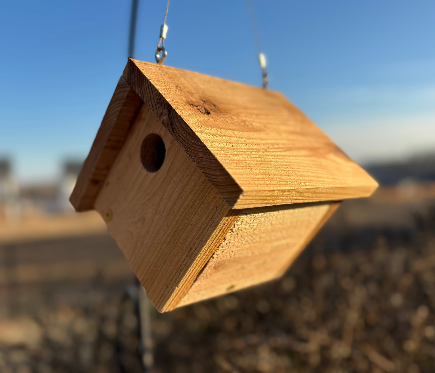Cedar Wren Birdhouse